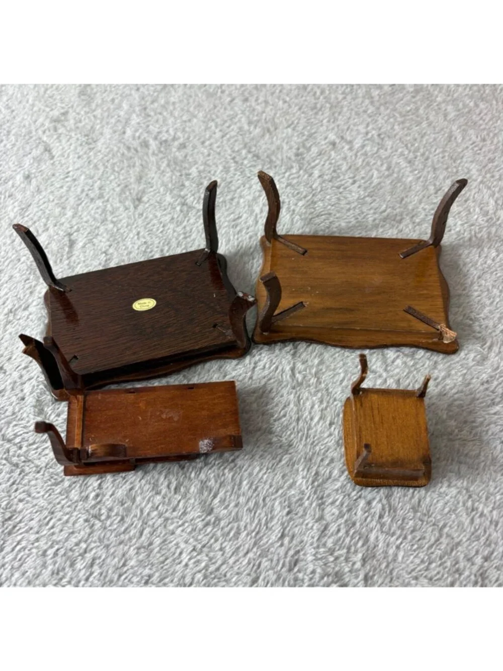 Dollhouse Miniatures Furniture Lot of Table Flawed need repairs